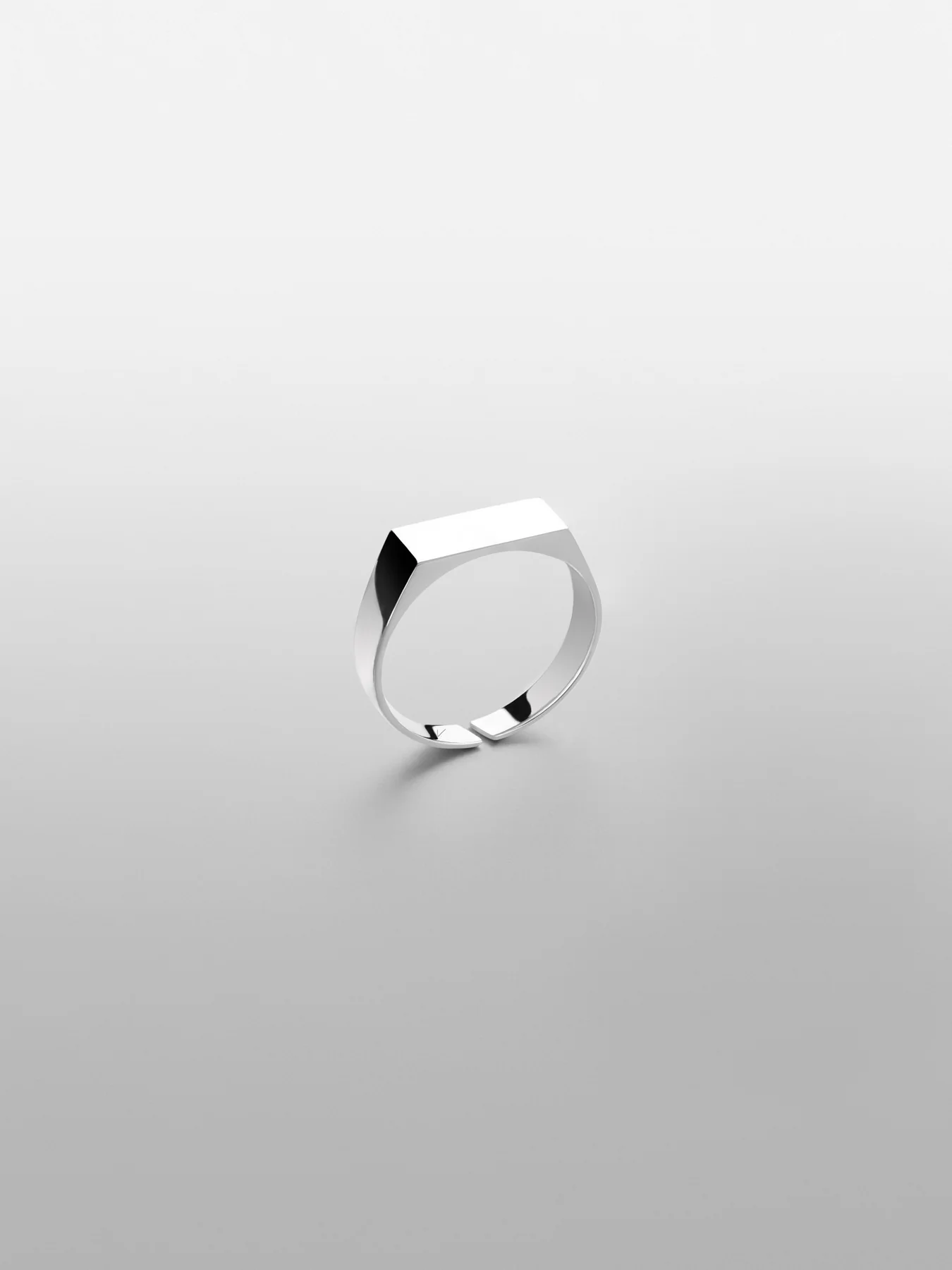 Signet Ring